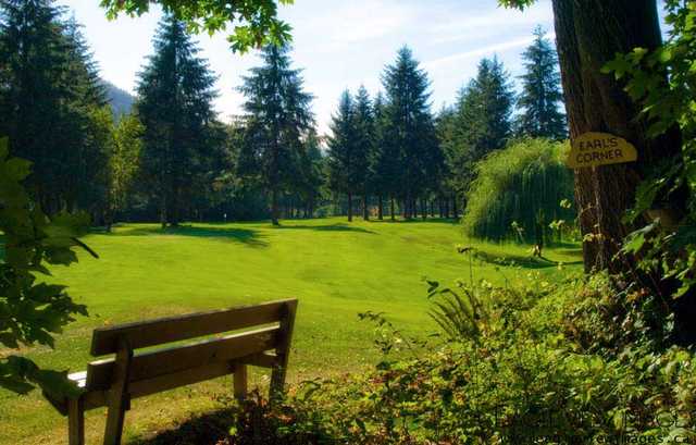 March Meadows Golf Course in Honeymoon Bay, March Meadows ...